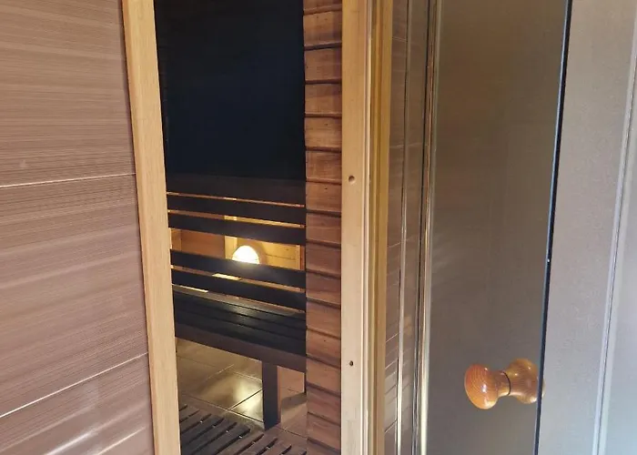 домик с сауной для отдыха Holiday home Katase